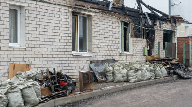 24/7 Emergency Fire Damage Removal experts in Holualoa, HI